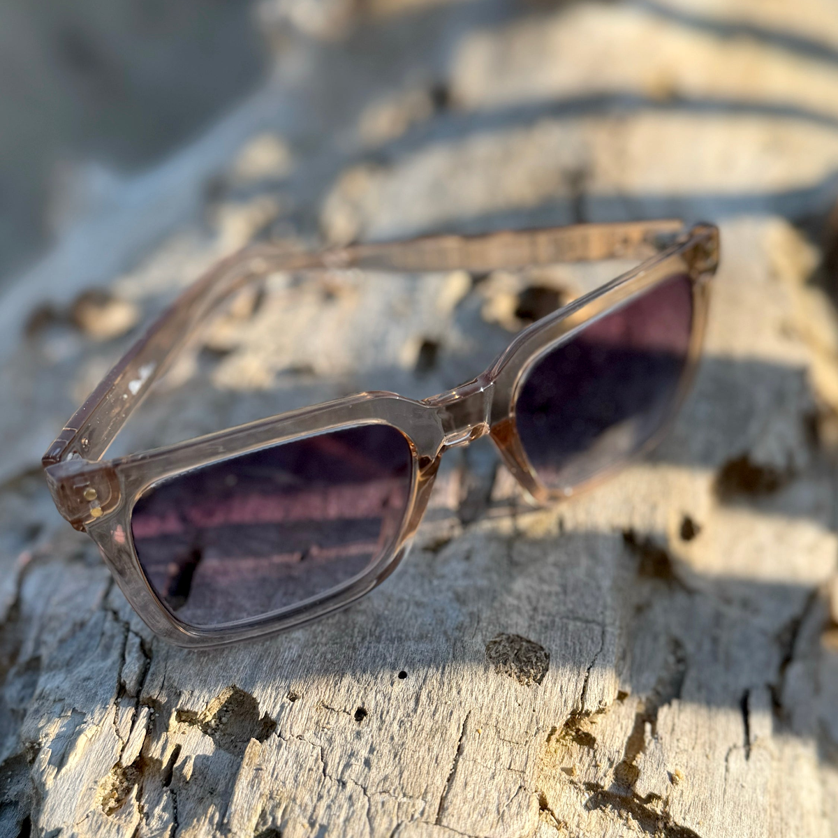 Chic Antique aurinkolasit 01