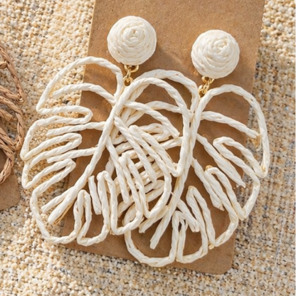 Raffia lehtikorvakorut, valkoinen